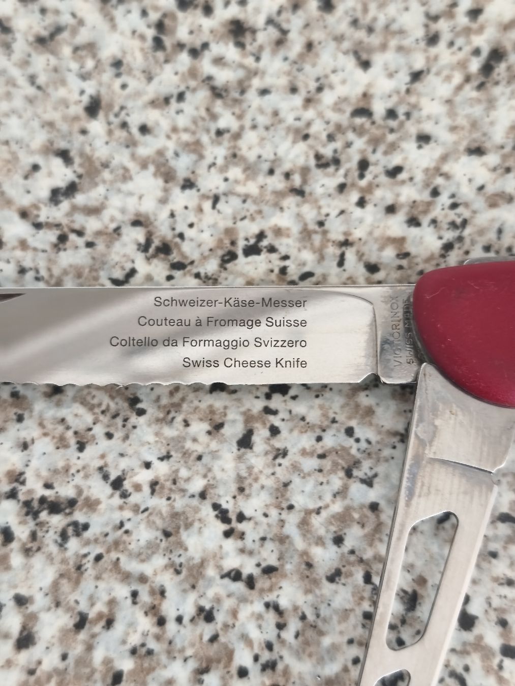 Victorinox Coltelli tascabile: Victorinox Schweizer Käsemesser – Usato da Basel venduto da Meda.moja