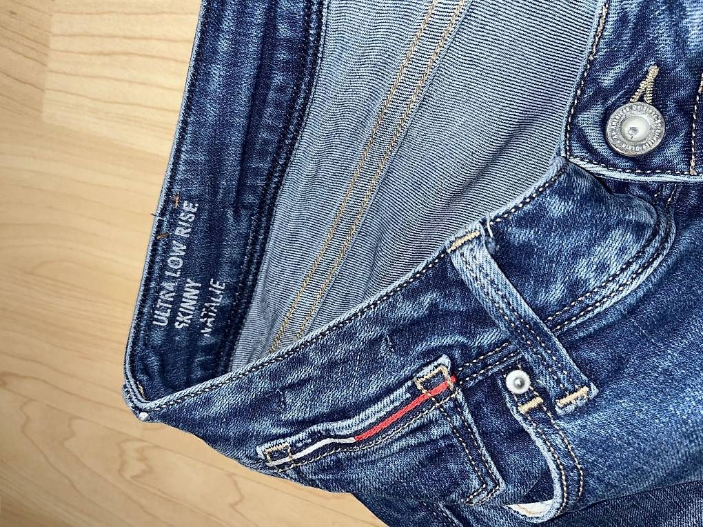 Jeans: Tommy Hilfiger Jeans 28/34 – Usato da Bern venduto da Ginocchi 2