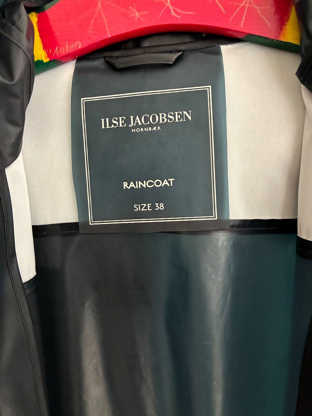 Ilse Jacobsen Cappotti: Regenmantel – Usato da Uster venduto da hlisa 2