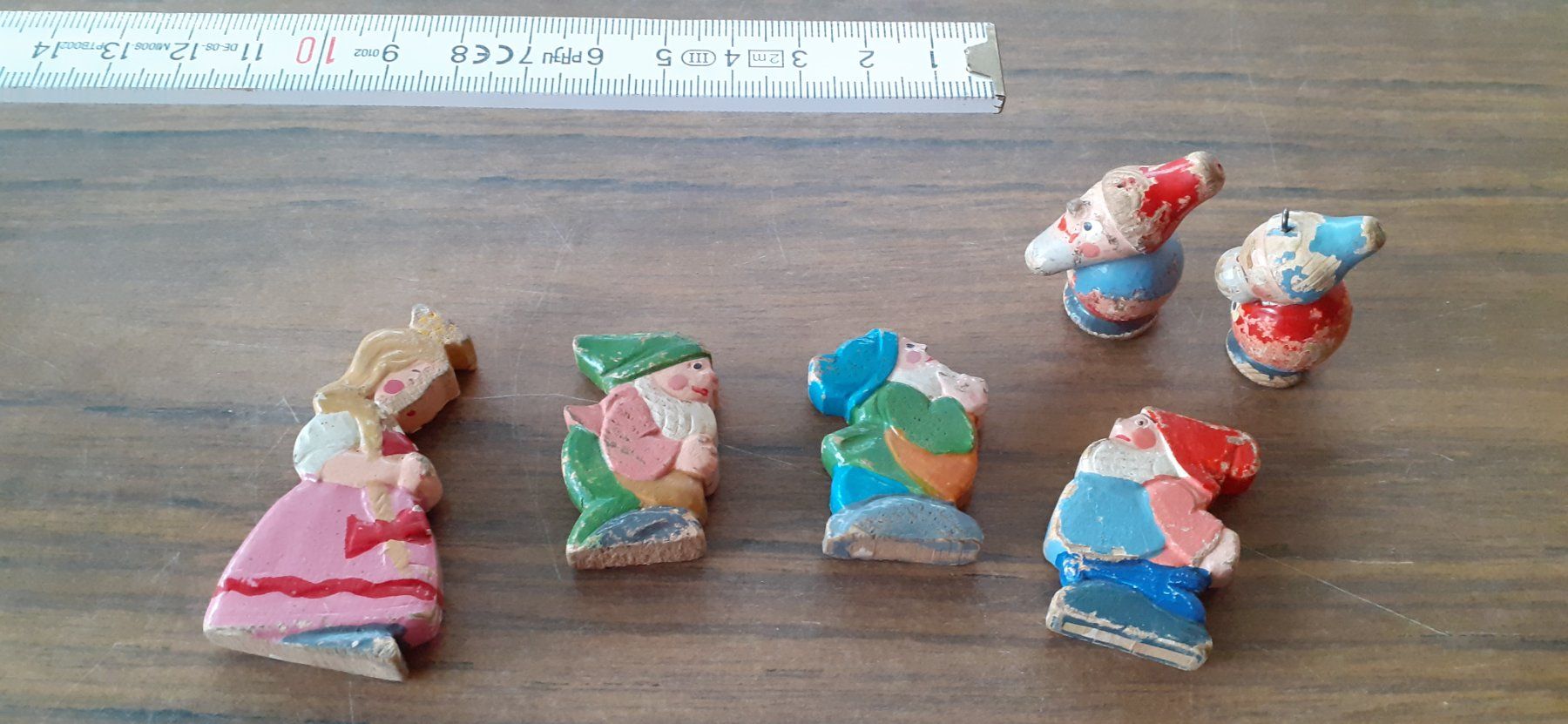 Figuren: Figuren Erzgebirge Schneewittchen mit Zwergen – Gebraucht aus Mörschwil von lindaswunderkiste 4