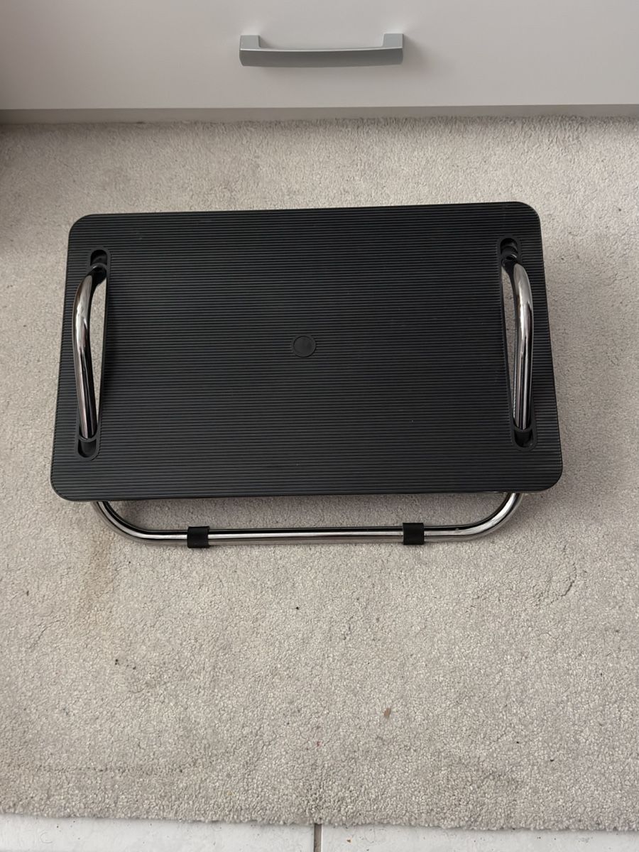 Sonstige Kleidung & Accessoires: Repose pieds Ikea Dagotto – Neu (gemäss Beschreibung) aus Embrach von niz_8sff 1