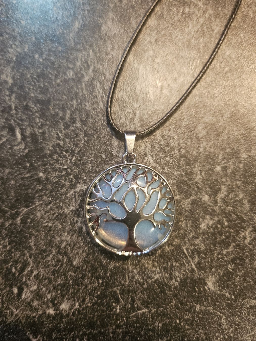 Catenine: collier arbre transparent – Nuovo (secondo la descrizione) da Senèdes venduto da hen_fw8b