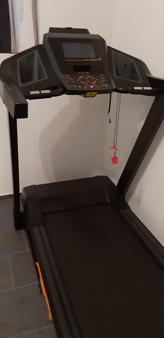 Kettler Hometrainer: Kettler Laufband Track S8 – Gebraucht aus Buttisholz von fam.melillo