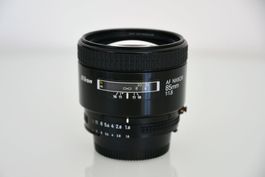 Nikon AF Nikkor 85mm f/1.8