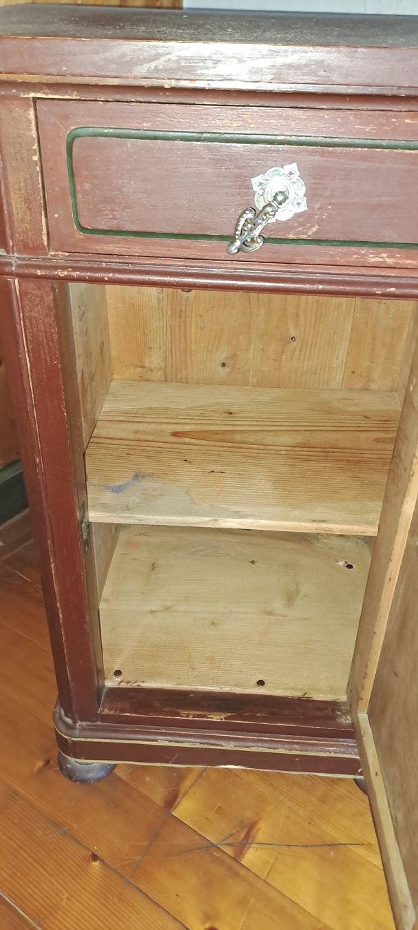 Tables de nuit: Nachttischlein – D'occasion à Gelterfingen par morice06 2