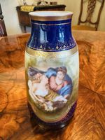 Porzellanvase im Royal‑Vienna‑Stil (Anfang 1900) 