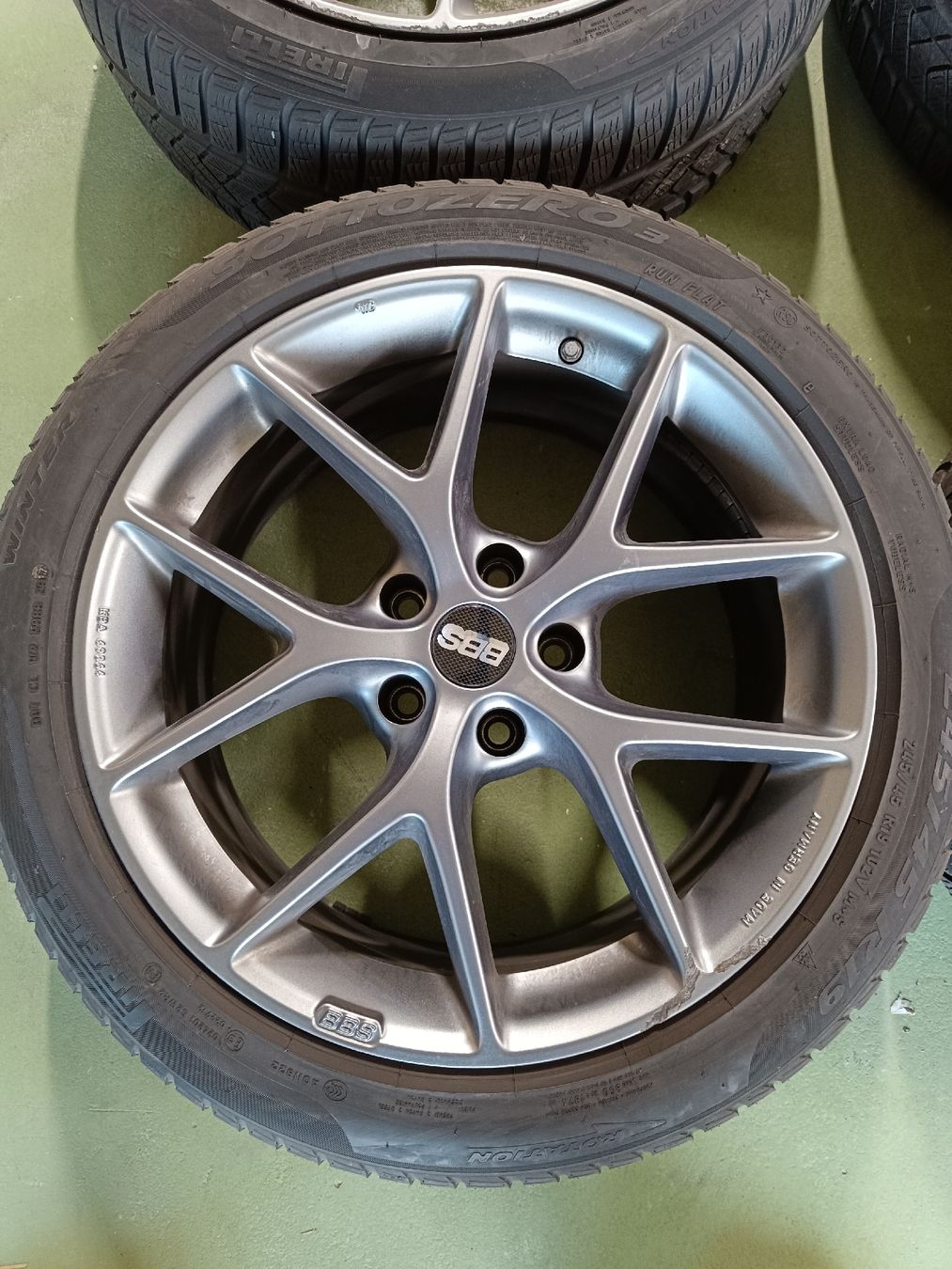 BMW Pneumatici & Ruote complete: BMW X3 F25 Räder – Usato da Dübendorf venduto da Angelo97 1