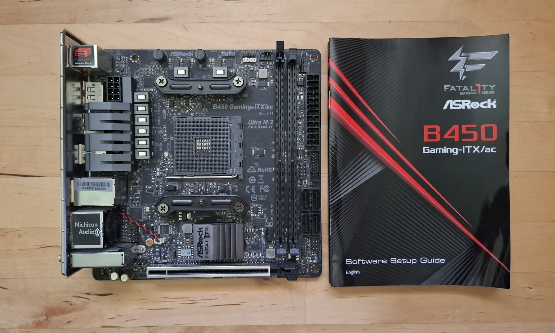 Asrock Mainboards: Fatal1ty B450 Gaming-ITX/ac – Gebraucht aus Lausanne von moimoietencoremoi