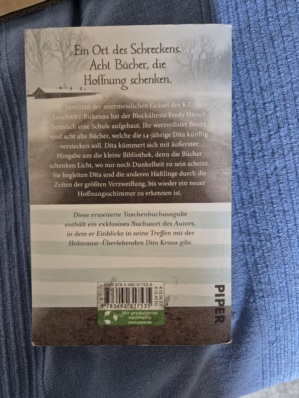 Libri: Die Bibliothekarin von Auschwitz - Antonio Iturbe – Usato da St. Gallen venduto da Shelu712 1