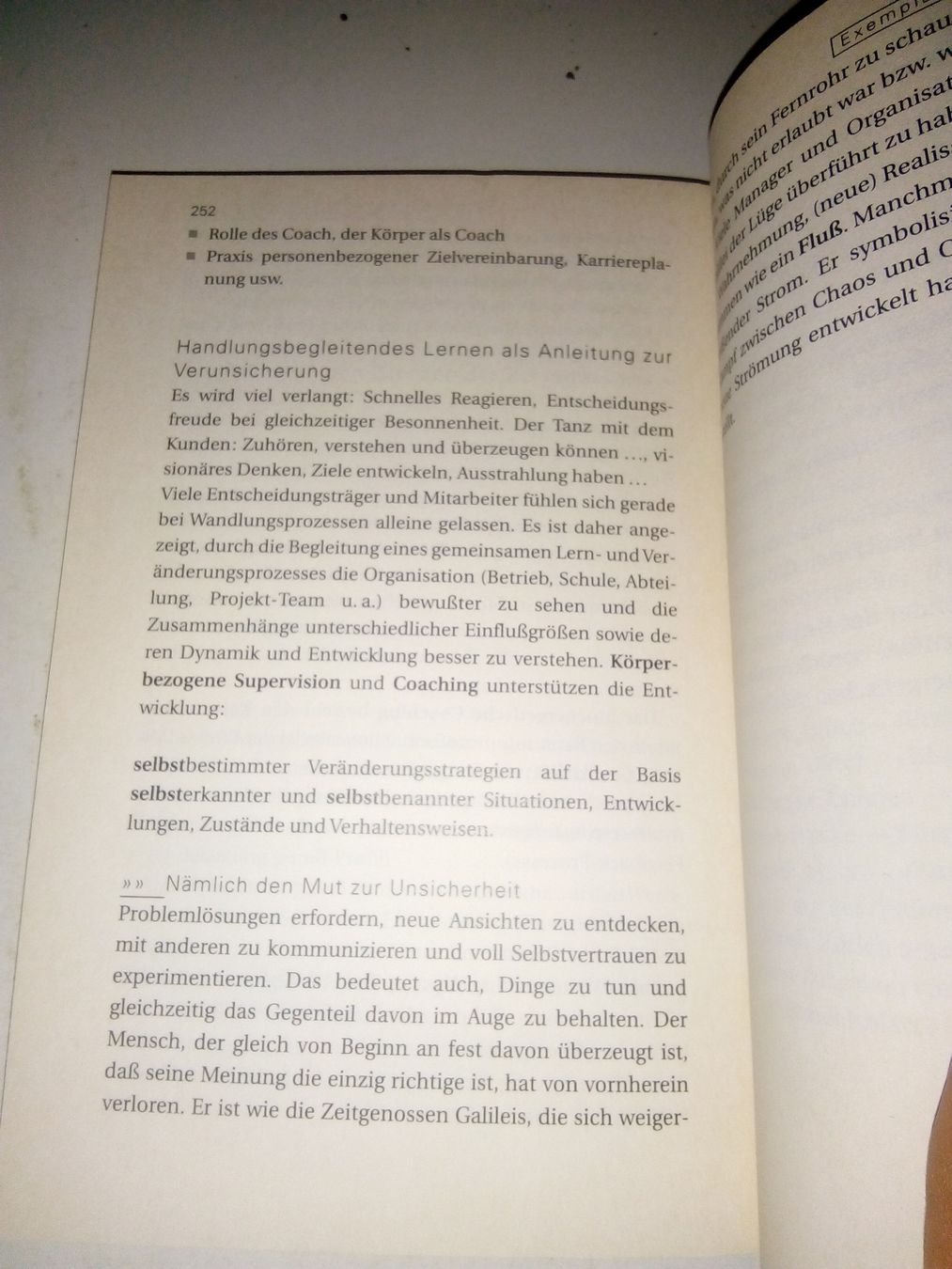 Libri: Management by Körper - Körpersprache, Bioenergetik, Streßbew – Usato da St.Gallen venduto da elk2022 7
