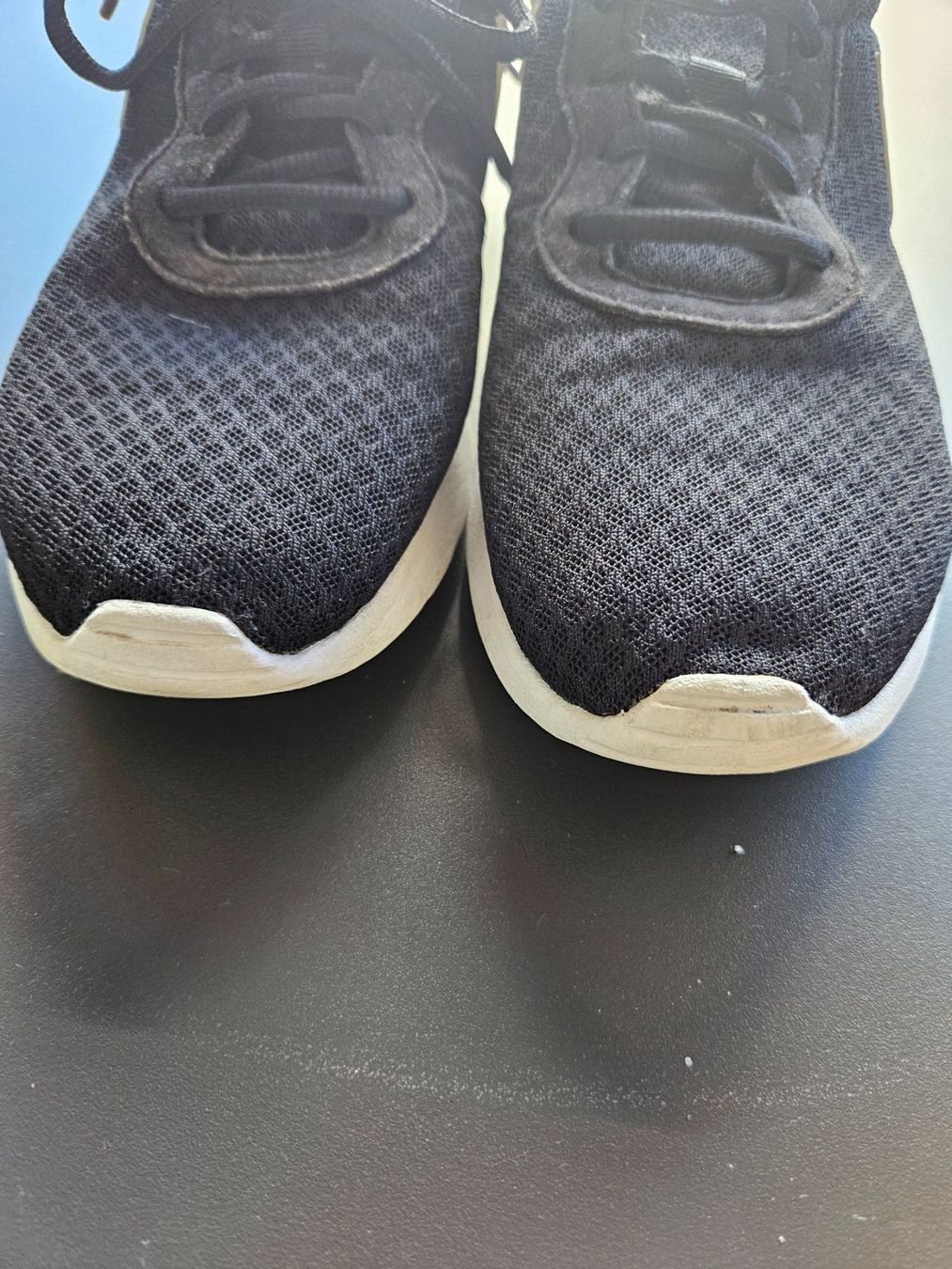 Damenschuhe: Nike Turnschuh – Gebraucht aus Basel von wurzelstein 1