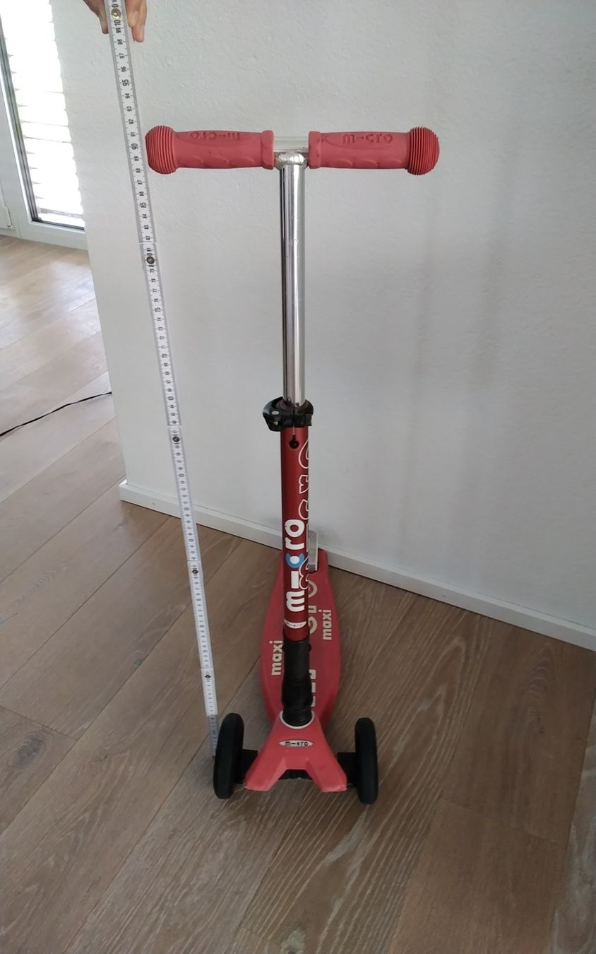 Micro Kickboard: Trottinett Micro Maxi rot guter Zustand – Usato da Rothrist venduto da Playboater 2