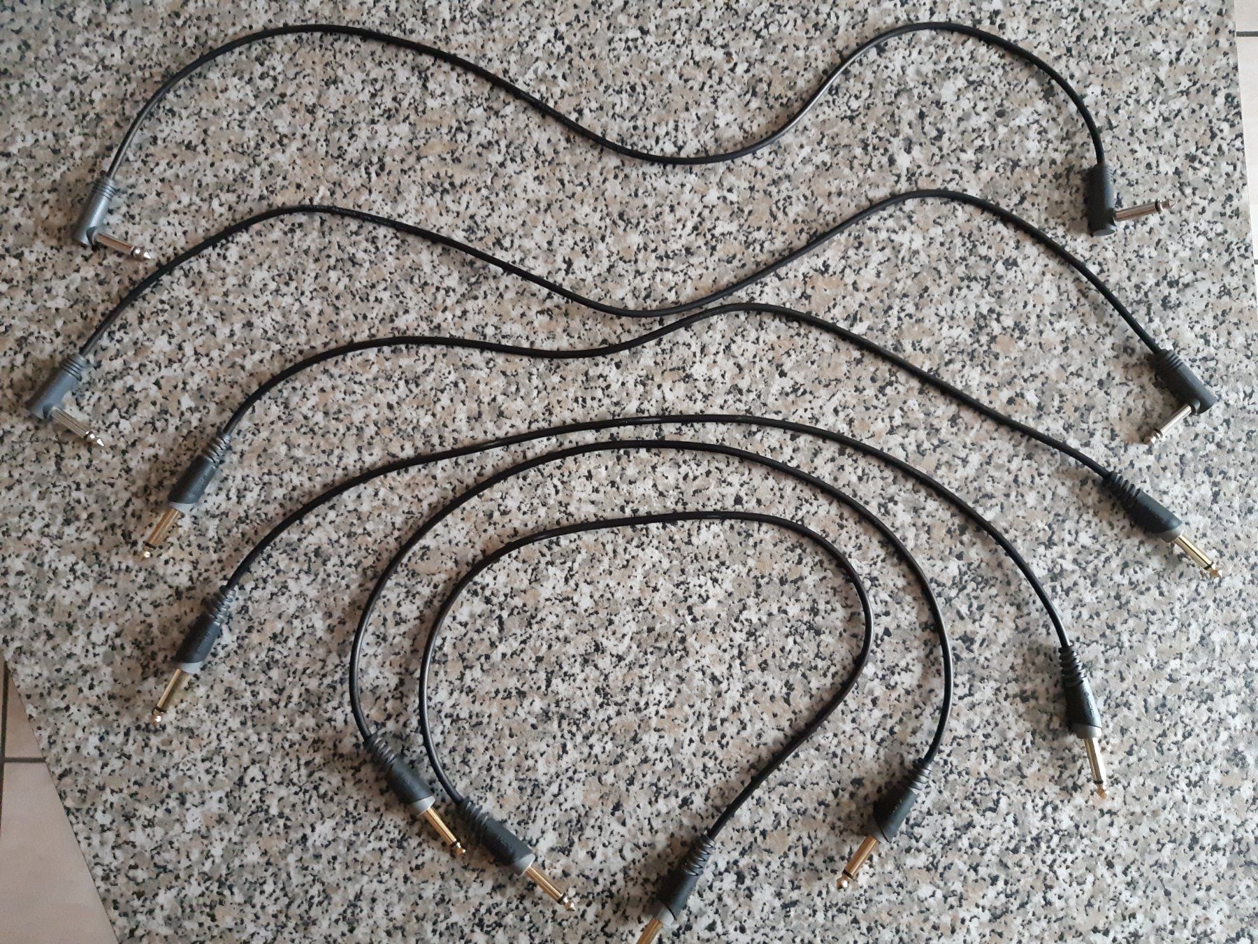 Boss Strumenti musicali: Boss NS-2/Boss FS-7 plus diverse Patch Cables – Usato da Reinach AG venduto da cosmiceddie 2