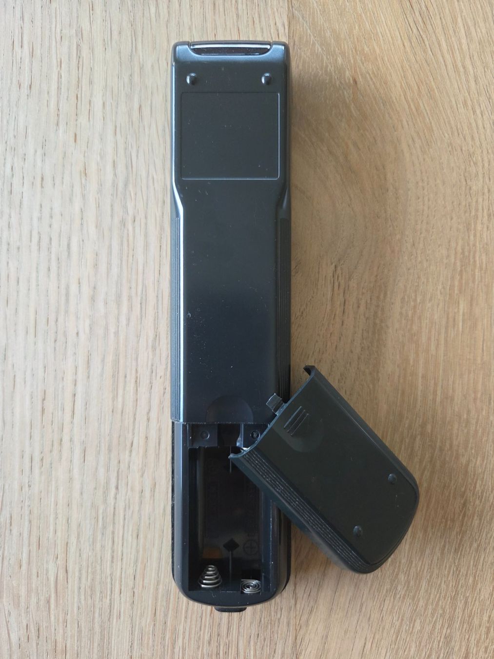 Sony Telecomandi: Sony Fernbedienung AV System RM-U305 Original – Usato da Wilen b. Wollerau venduto da 4banger 1