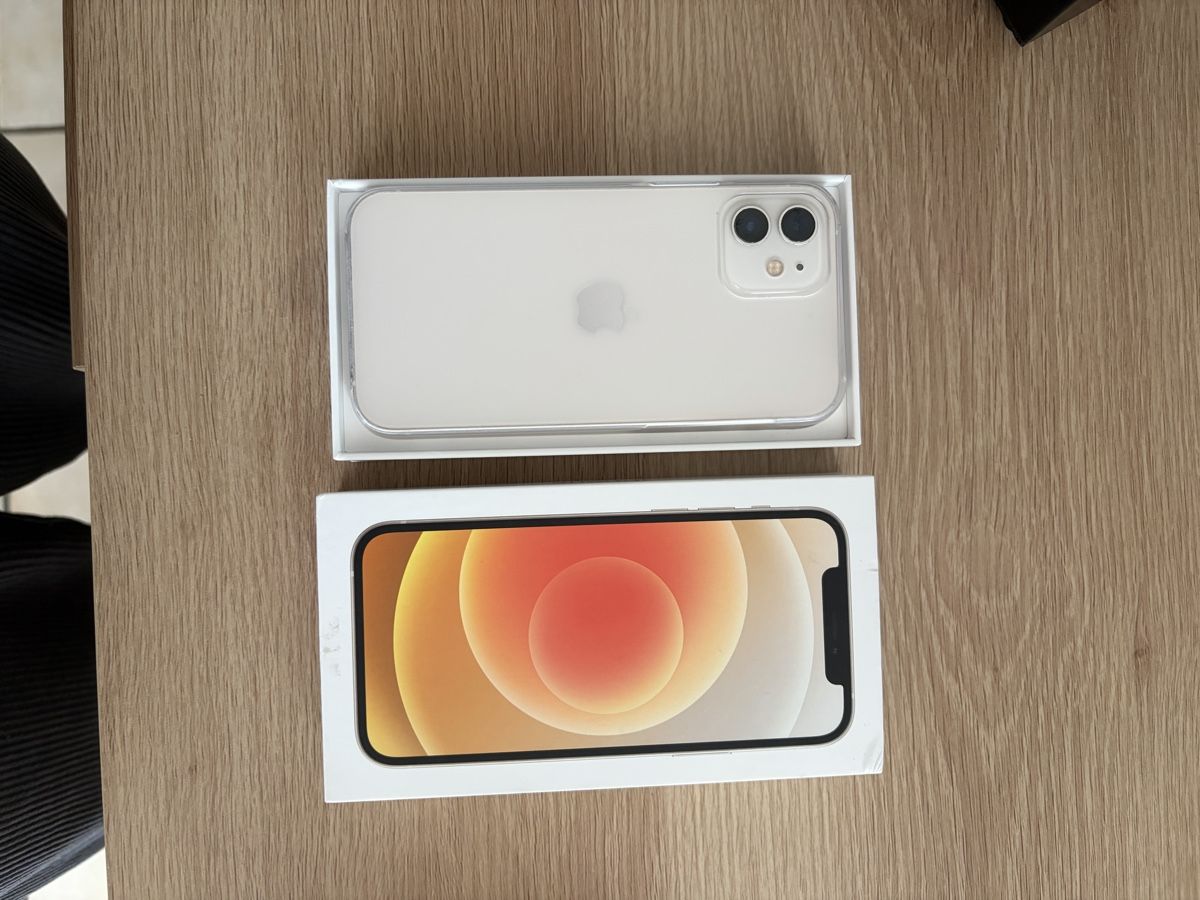 Apple Telefoni cellulari / Smartphones: iPhone 12  128GB excellent état – Usato da Perrefitte venduto da tim_6zxp