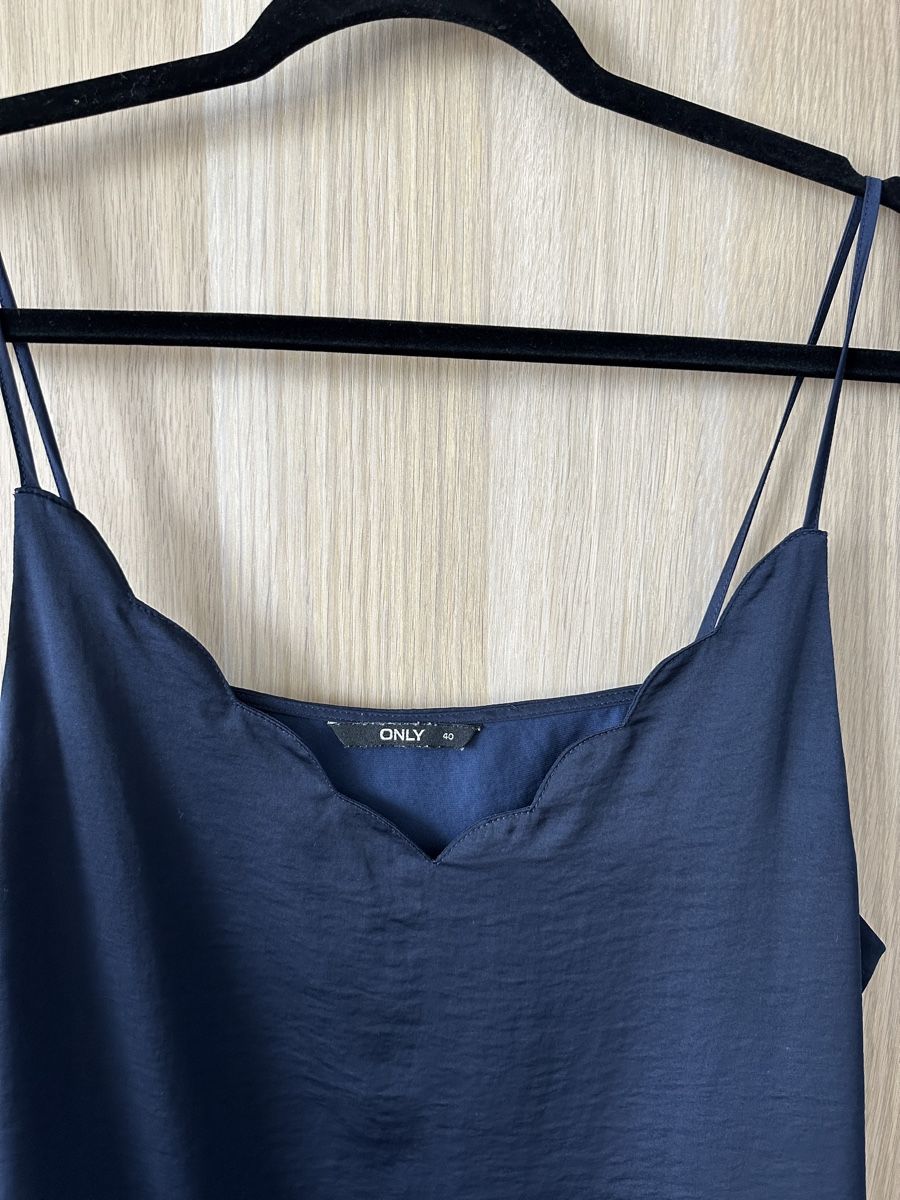 Only Top: Elegant ONLY Navy Blue Top, Gr. 40 – Usato da Winterthur venduto da LeLe0606 1