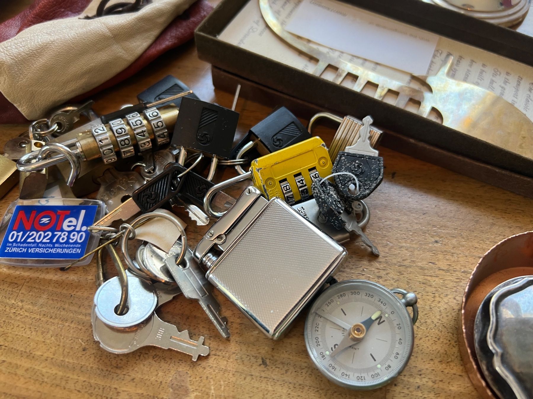 Set di piatti: Flohmarkt Artikel, Nr 243 – Usato da Glattfelden venduto da maa_qcj8 4