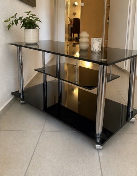 Meubles TV: TV Möbel  Glas schwarz – D'occasion à Lenzburg par Purple-Love 1