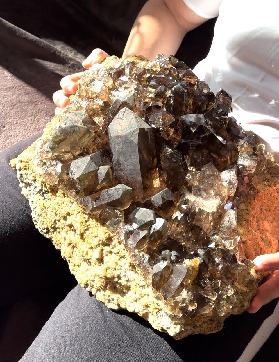 Minerali & Pietre curative: Smoky Swiss Gwindel Chlorite – Usato da Genève venduto da qua_q7kb