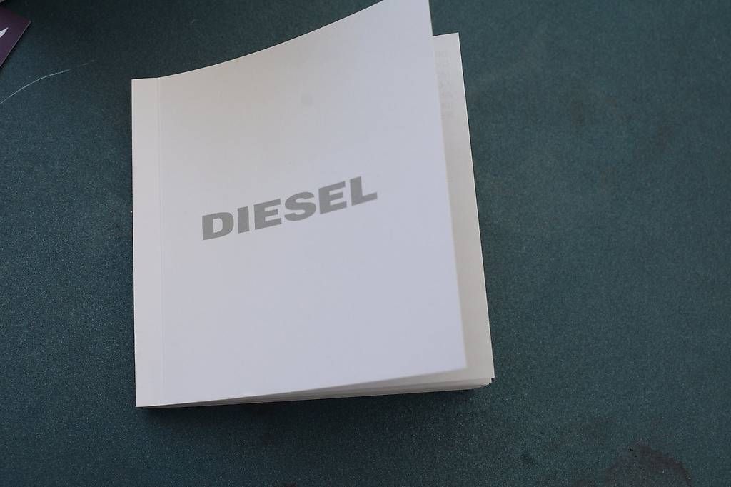 Uhren: Diesel Uhr absolute Hinkucker – Gebraucht aus Brügg BE von Aristotolius 4