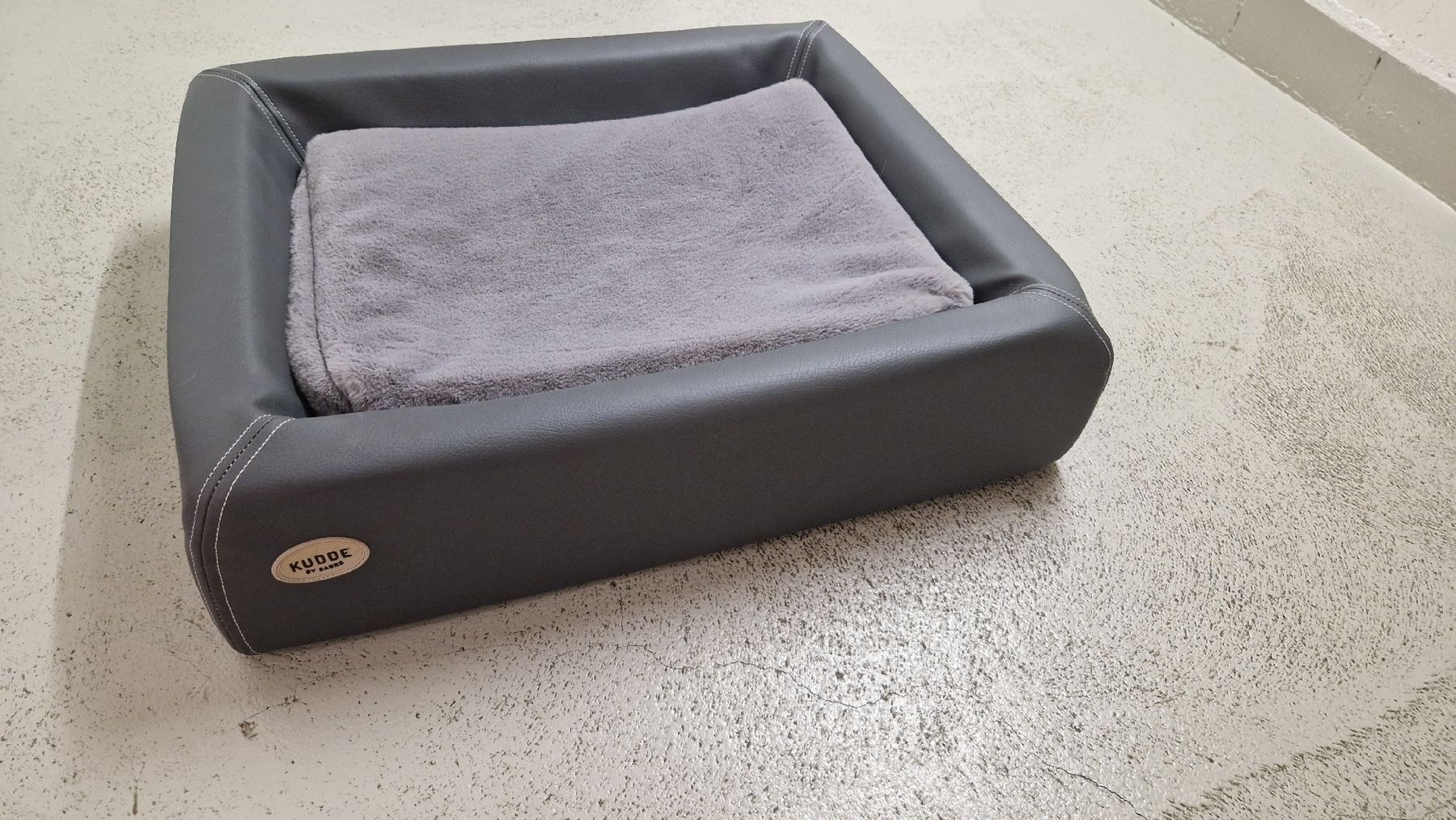 Kudde Hundebett von Sabro, neuwertig (Neu (gemss Beschreibung)) in  Winterthur fr CHF 82  nur Abholung auf Ricardo kaufen