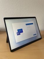 Surface Pro 9 inkl. Tastatur und Stift [OHNE LADEKABEL]