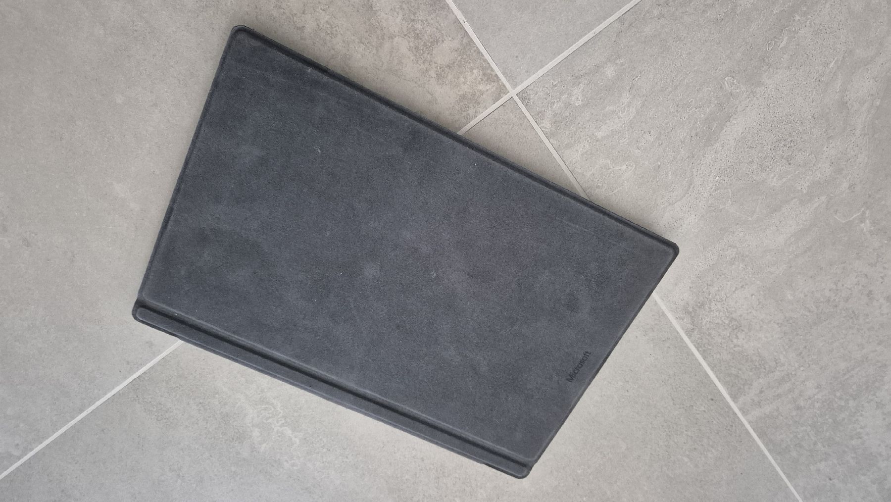 Microsoft Tablet PC: Surface Pro 6 inkl Tastatur, Stift und Dock!!! – Usato da Zürich venduto da Lx 2