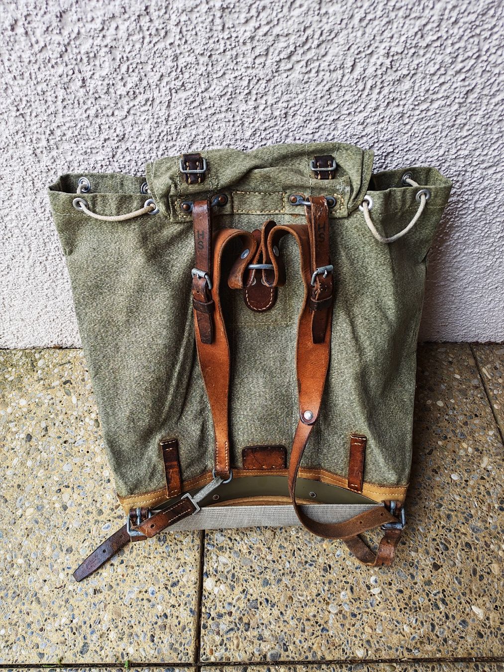 Schweizer Armee Zaini: Militär-Rucksack – Usato da Unterengstringen venduto da JOKER1281 2
