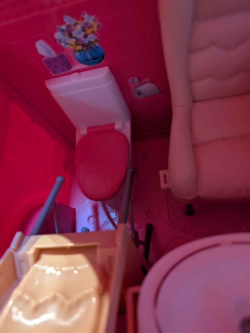 Jouets: Barbie Camper mit Pool – D'occasion à Bern par berneroberlaenderin 9