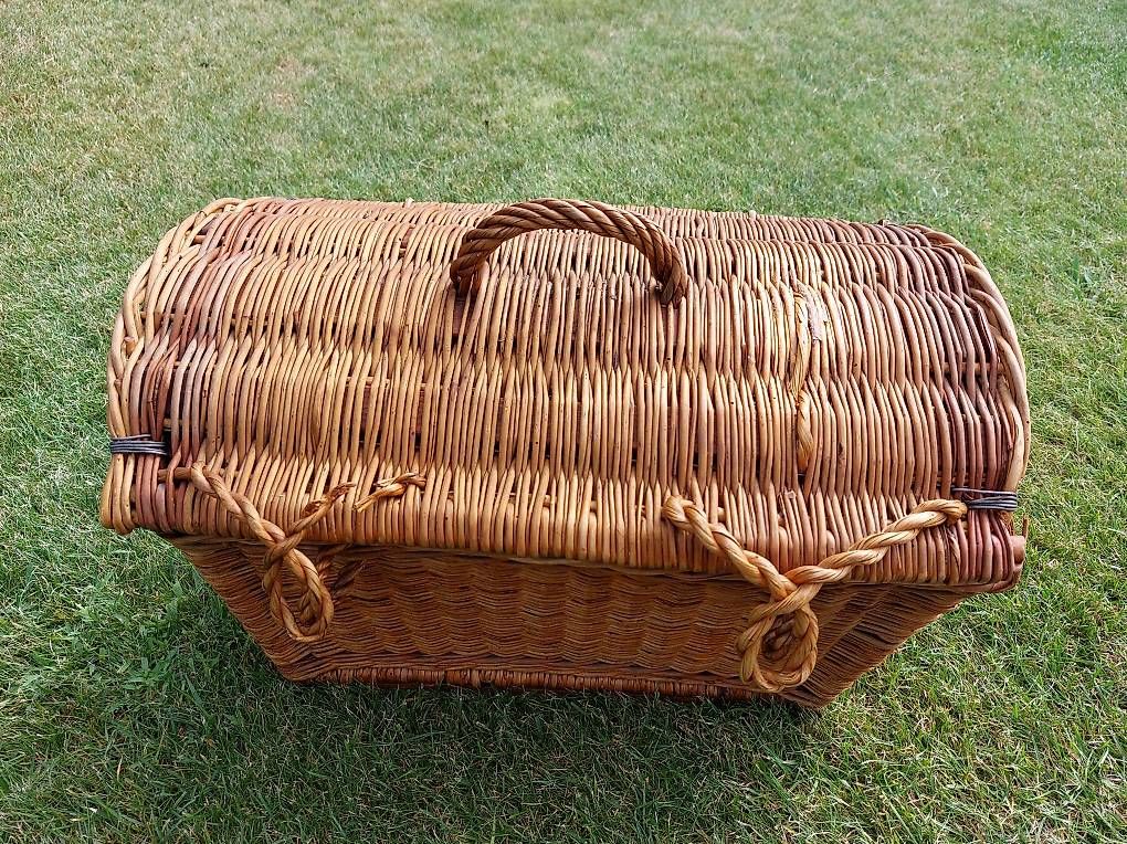Altro in Antiquarato & Arte: Alter Picknick Korb – Usato da Seuzach venduto da Heinz7947