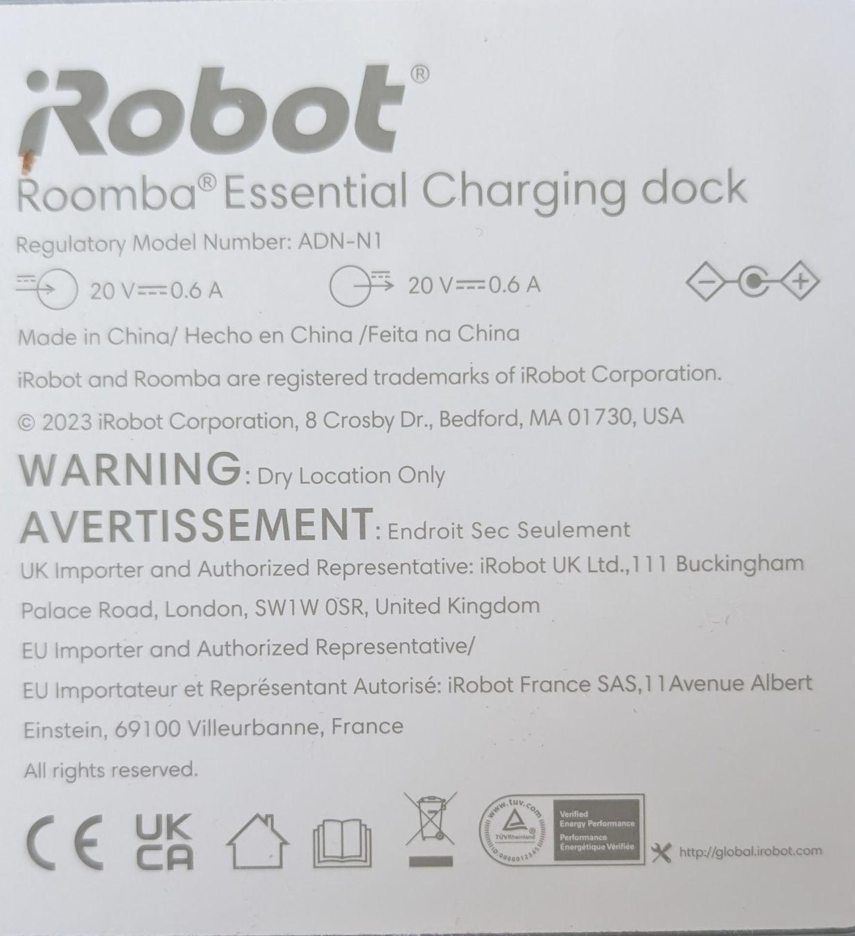 Irobot Aspirateurs & Accessoires: IROBOT - parfaitement fonctionnel,  multiples accessoires – D'occasion à Haute-Nendaz par EmptyCloset 3