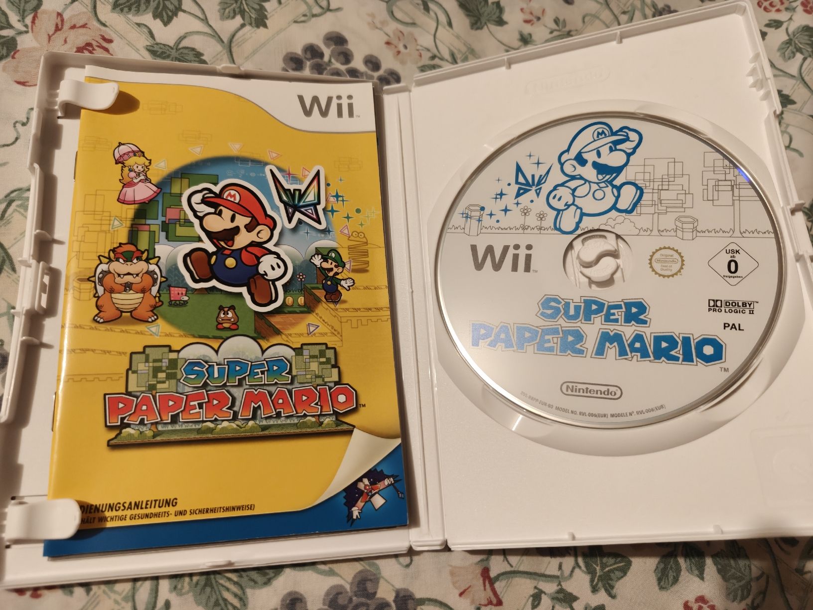 Nintendo Spiele: Super Paper Mario Wii Nintendo Selects jeu – Gebraucht aus Martigny von Shyrz 1