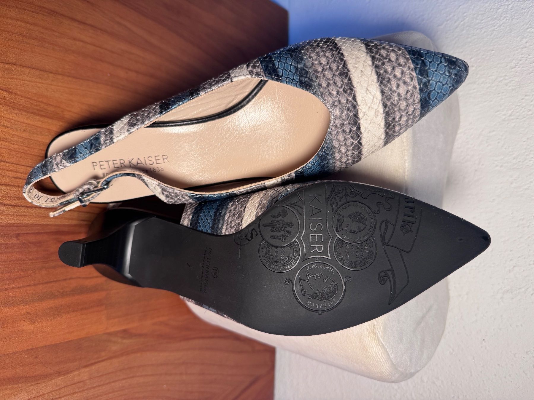 Scarpe da donna: Peter Kaiser Slingpumps, Echtleder, Gr. 7 – Nuovo (secondo la descrizione) da Untersiggenthal venduto da Cederberg 3