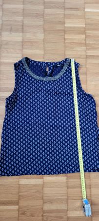 ONLY Top Gr. 38, blau gemustert, ideal für den Sommer