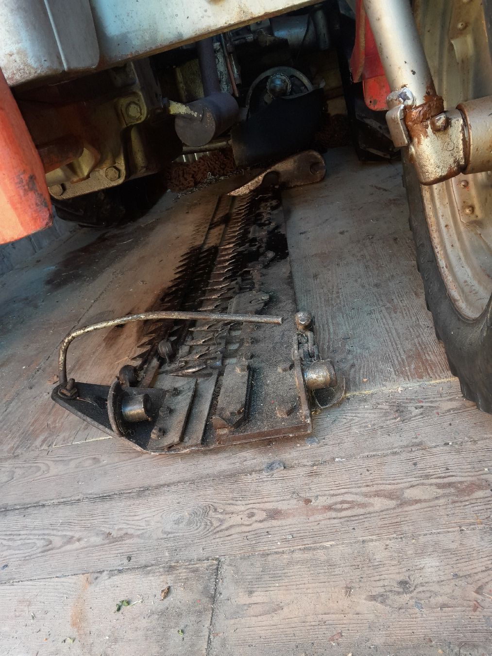 Tutte le macchine: Massey Ferguson 130 – Usato da Studen SZ venduto da Mostelbock02 5
