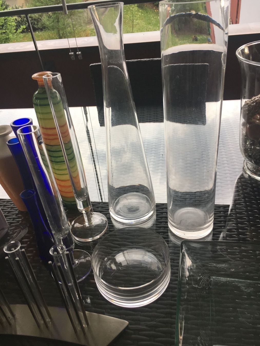 Vase & Récipients: 15 Verschiedene Vasen aus Glas & Kerzenständer – D'occasion à Fällanden par LetiRobi 4