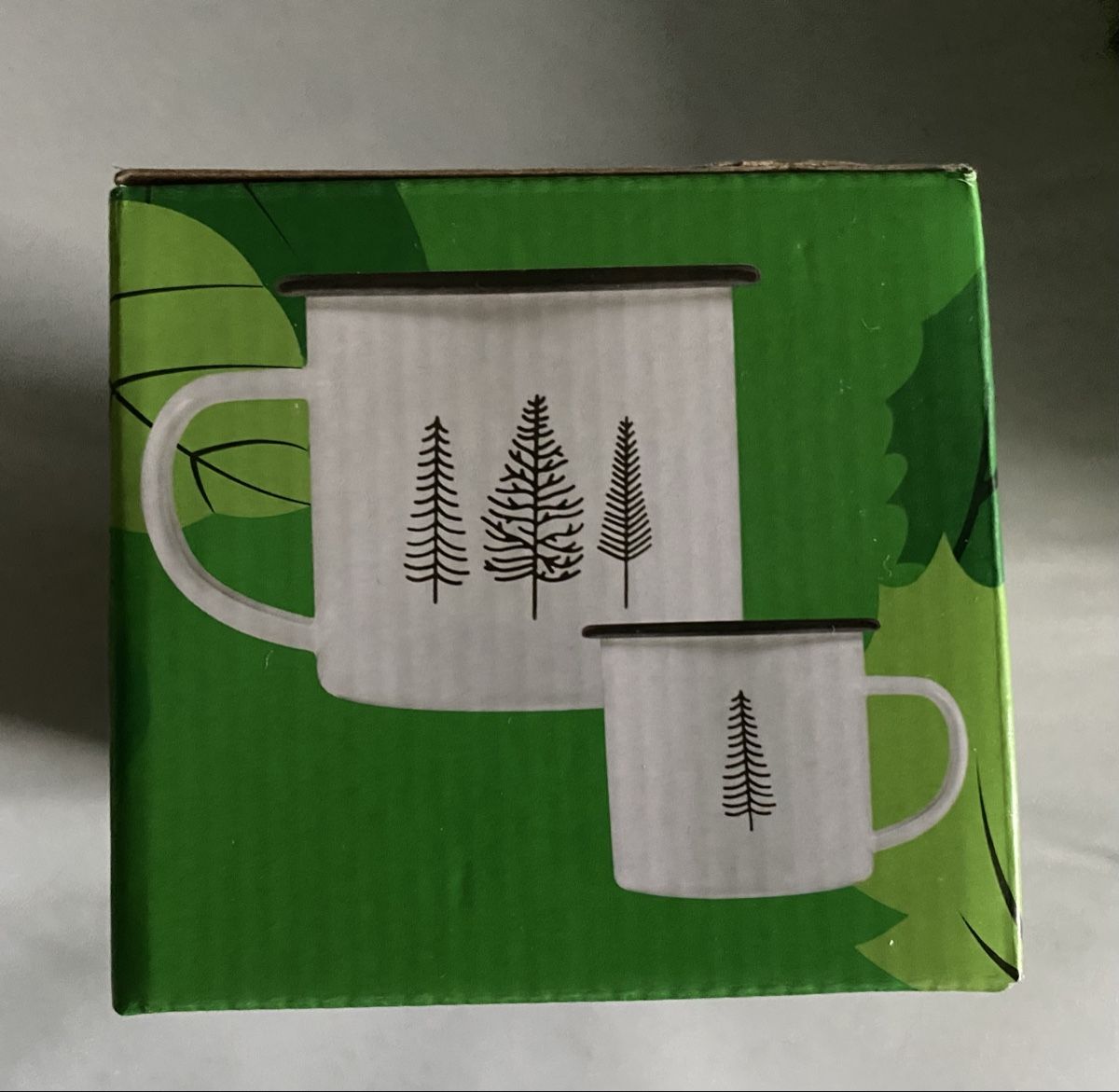 Tassen: Enamel Mugs Set mit Baumdesign neu – Neu und originalverpackt aus Allschwil von Deal_Tiger99 2
