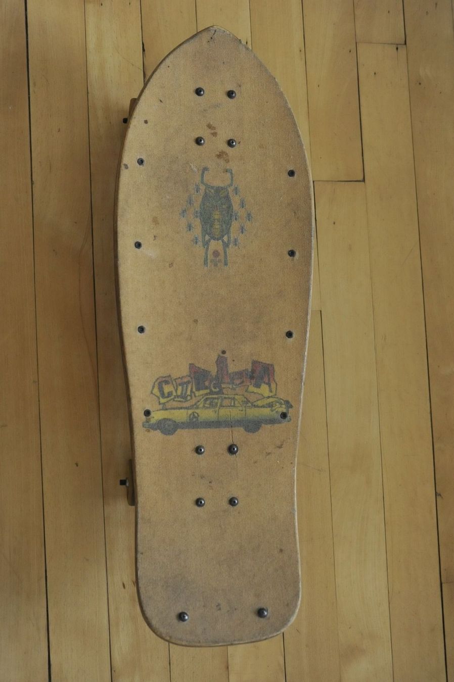 Skateboards: Vintage Circle A Skateboard – Usato da Zürich venduto da Bilge1 1