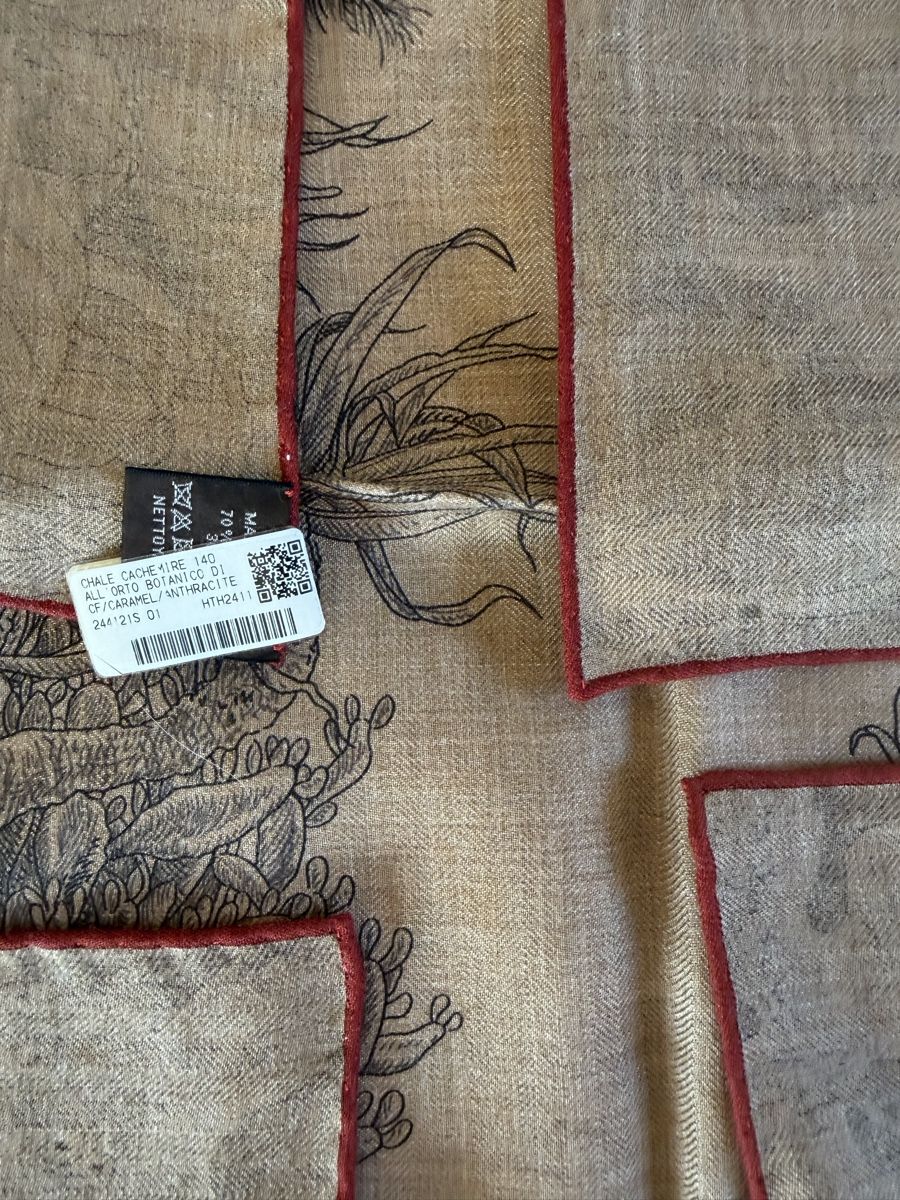 Hermès Foulard & Sciarpe: Châle Hermès 140 All’orto Botanico – Nuovo e nell'imballaggio originale da Founex venduto da dom_bgr7 1
