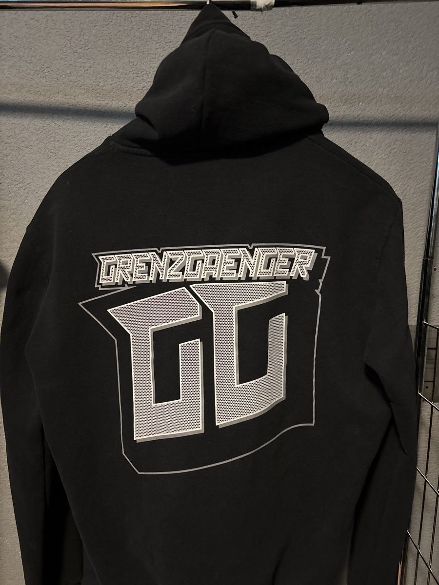 Giacche: Grenzgaenger Hoodie Gr. M – Usato da Rebstein venduto da nmp_2yjm 1