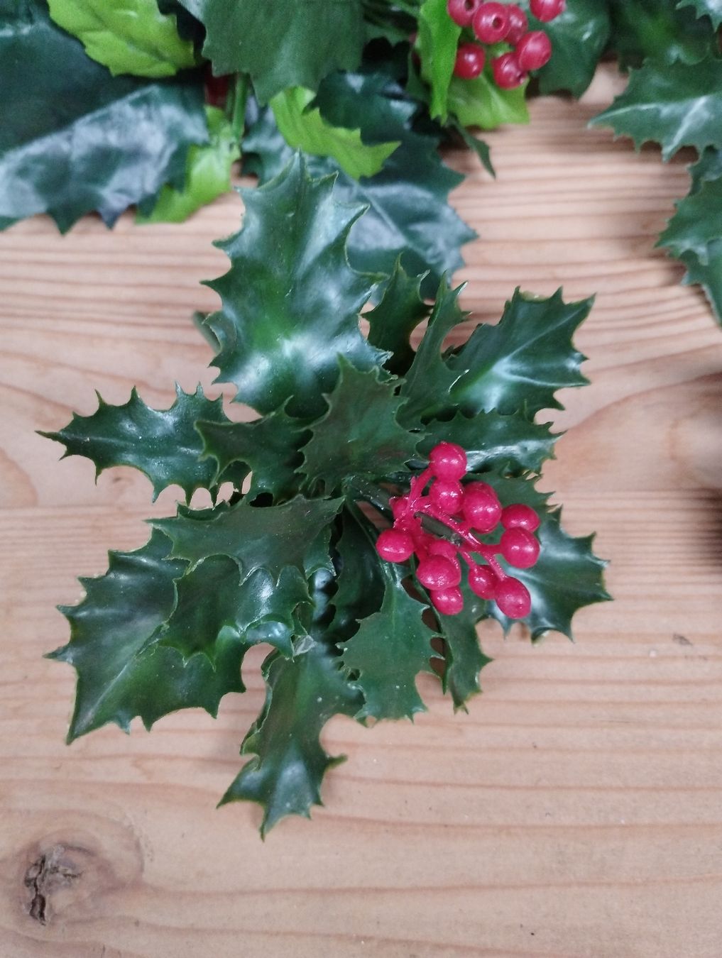 Tutte le decorazioni: Weihnachtsdeko Set Stechpalmen Engel Glocke  – Usato da Hallwil venduto da cao_x7wb 1