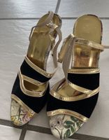 Damenschuhe Sandalen mit Absatz floral in schwarz Grösse 38