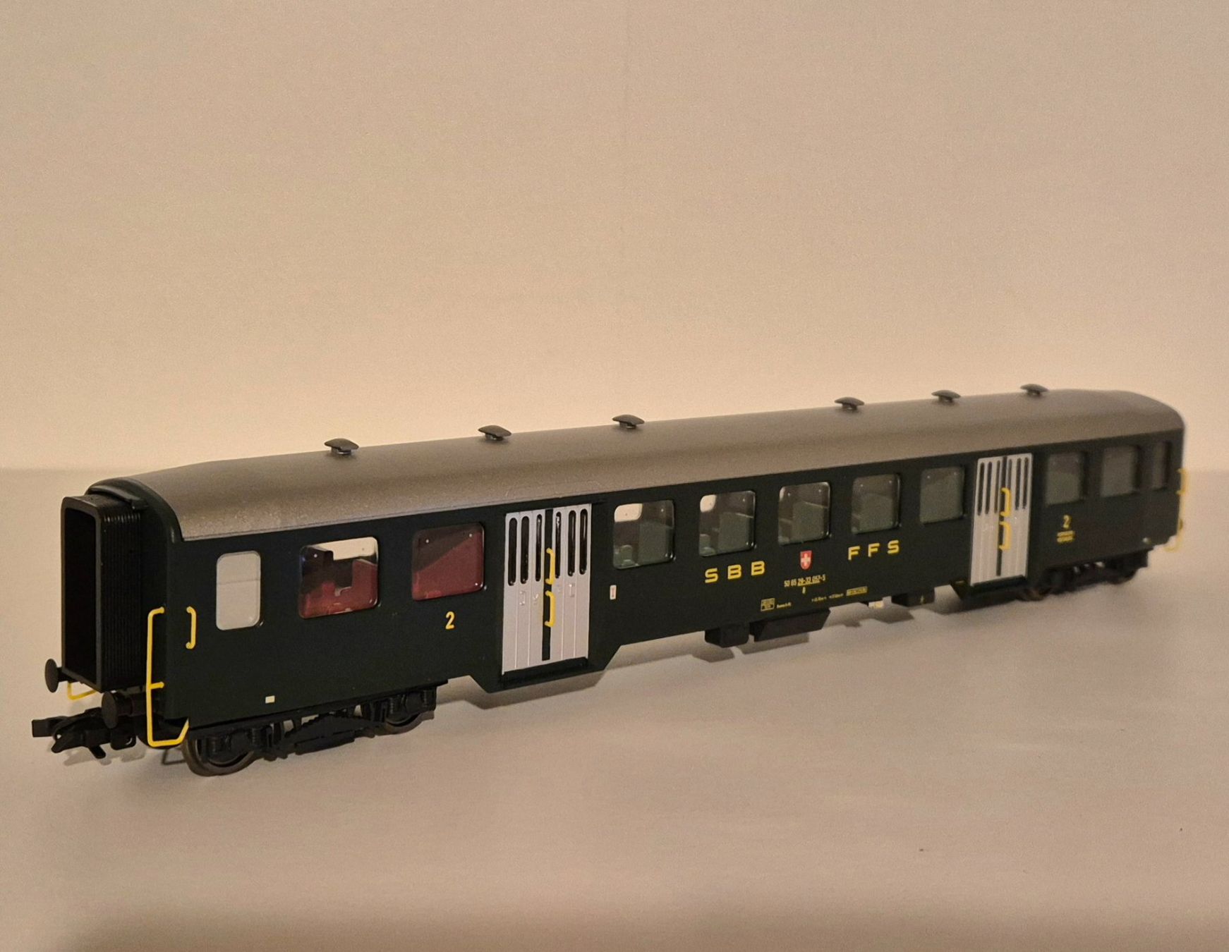 Liliput Modellini di ferrovie: Liliput SBB Leichtstahlwagen 2. Klasse – Usato da Wittenwil venduto da ced_q8j7 2