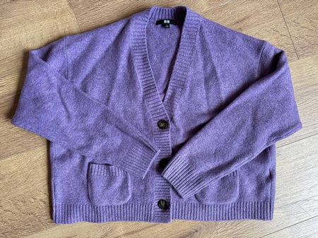 Uniqlo Strickjacke (nie getragen)
