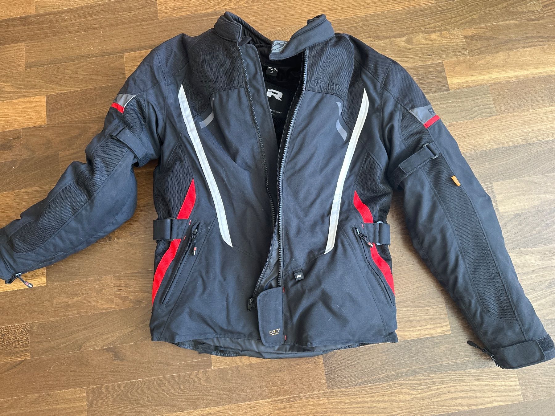Giacche: Motorradjacke Richa Gr M – Usato da Naters venduto da Lasana