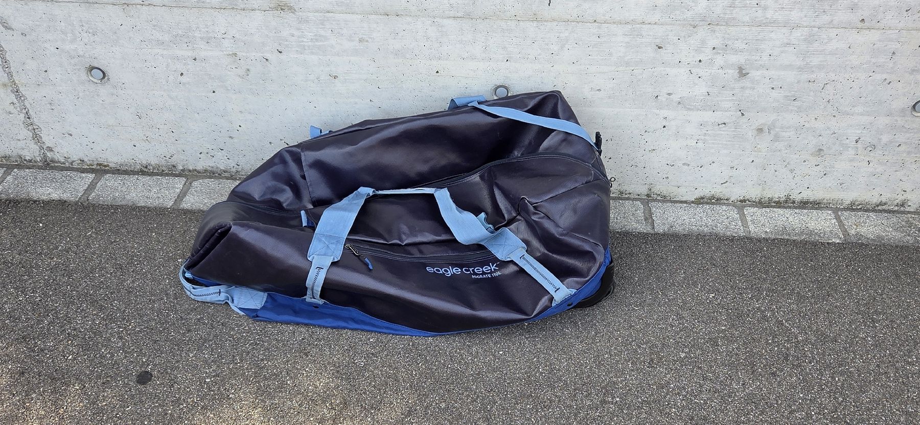 Taschen: 110 litter gepack – Gebraucht aus Thalwil von Tov 2