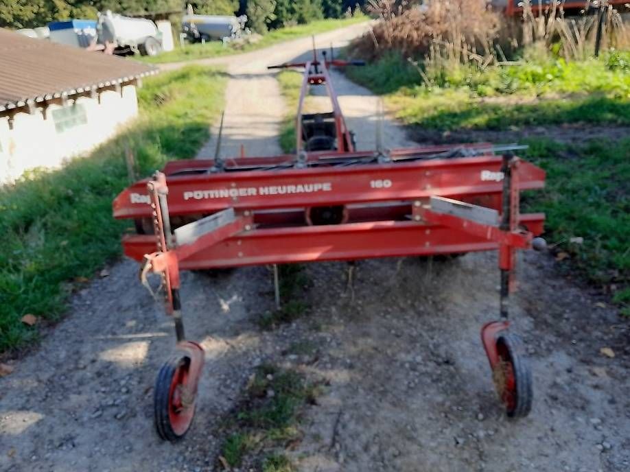 Tutte le macchine: Pöttinger Heuraupe – Usato da Weier im Emmental venduto da Tomasu 1
