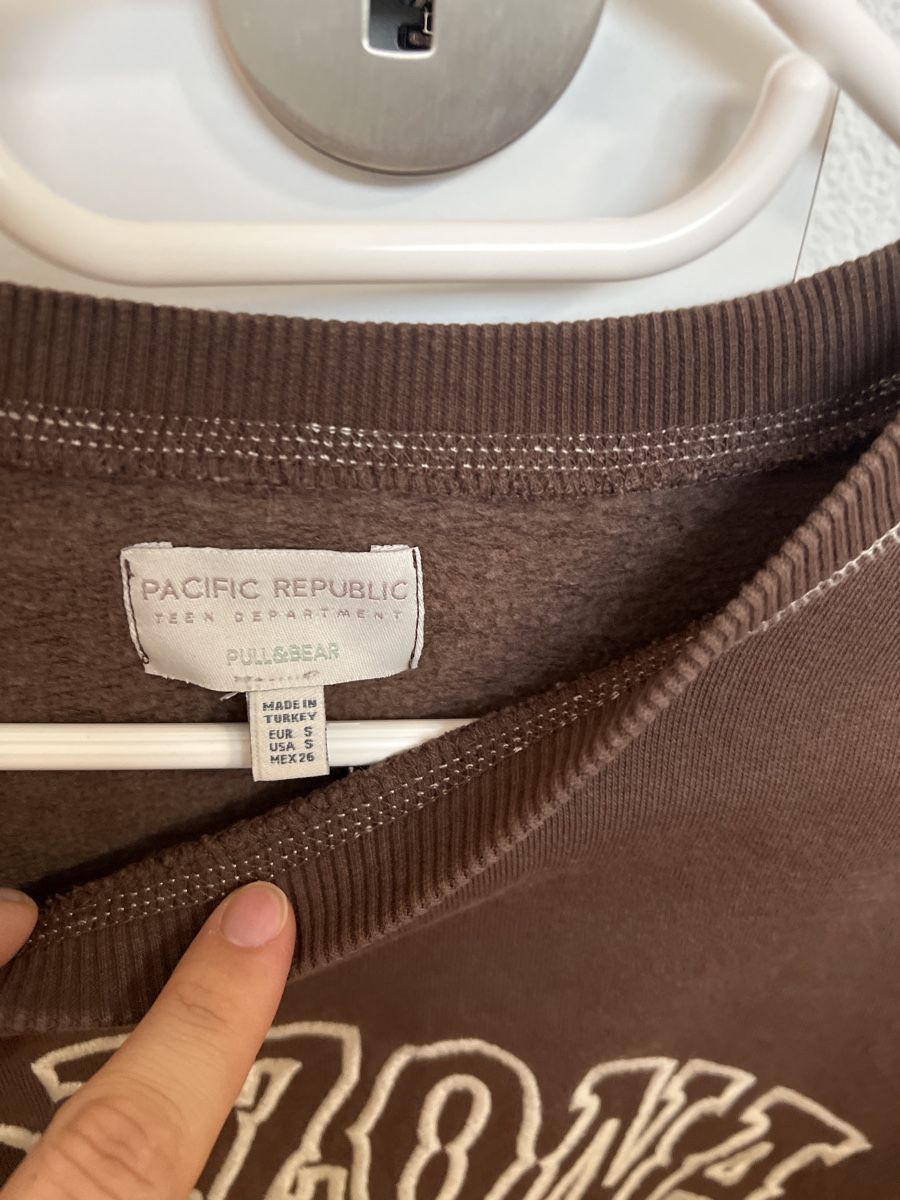 Pull&Bear Maglioni & Felpe: Stylischer brauner Pulli gr. S – Usato da Feldbrunnen venduto da soon-nam 1