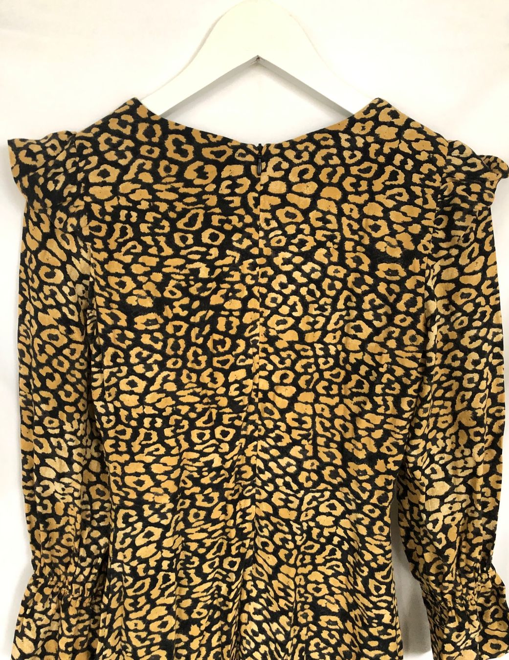 Zara Kleider: Superbe robe Zara imprimé léopard taille XS comme neuve – Neu (gemäss Beschreibung) aus Coppet von Vanessamode 3