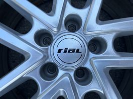 Pour HYUNDAI IONIQ 5. 4 roues hiver
